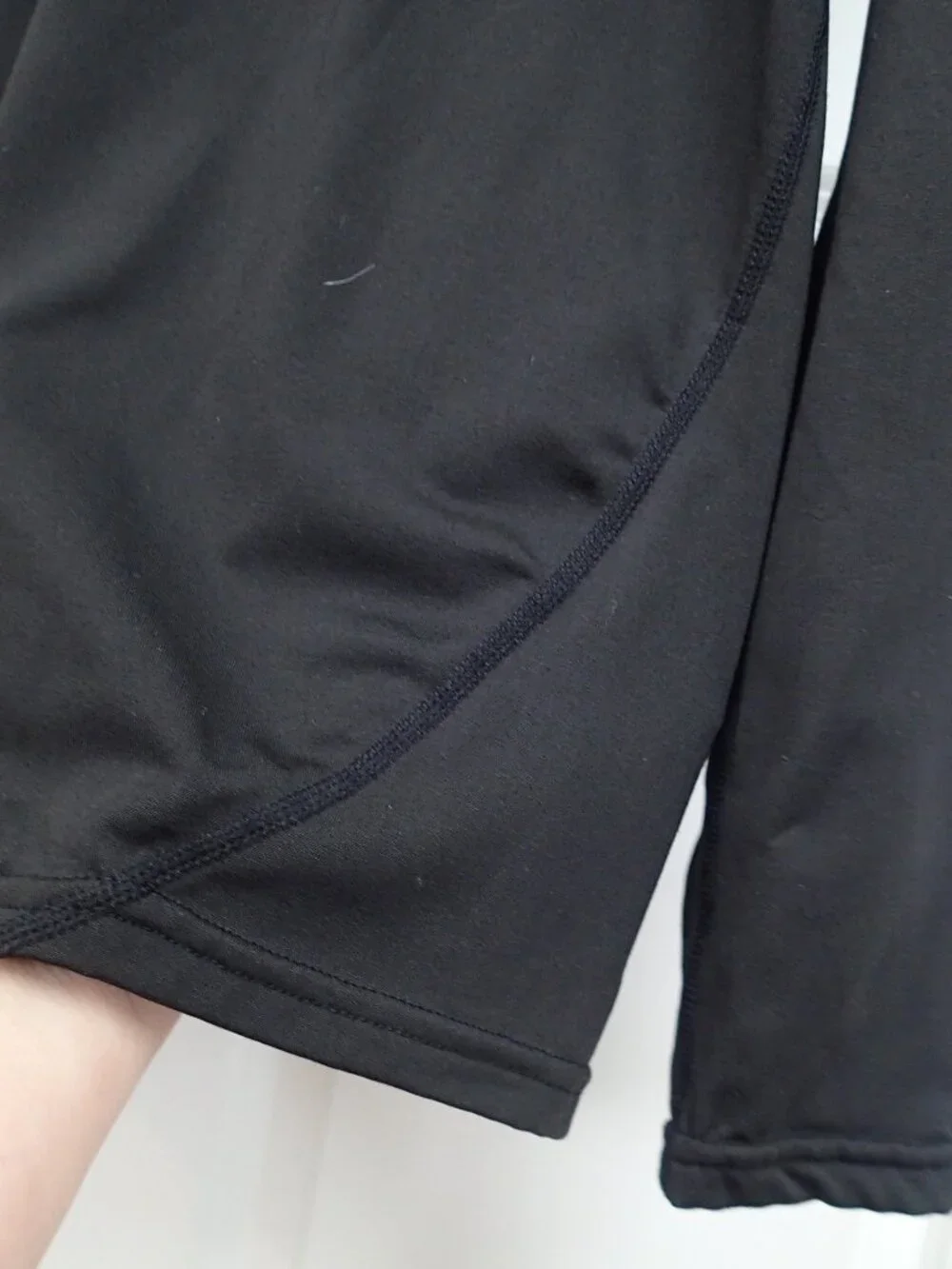 Herobiker Size Medium Men's Long Sleeve Stretch Compression Shirt